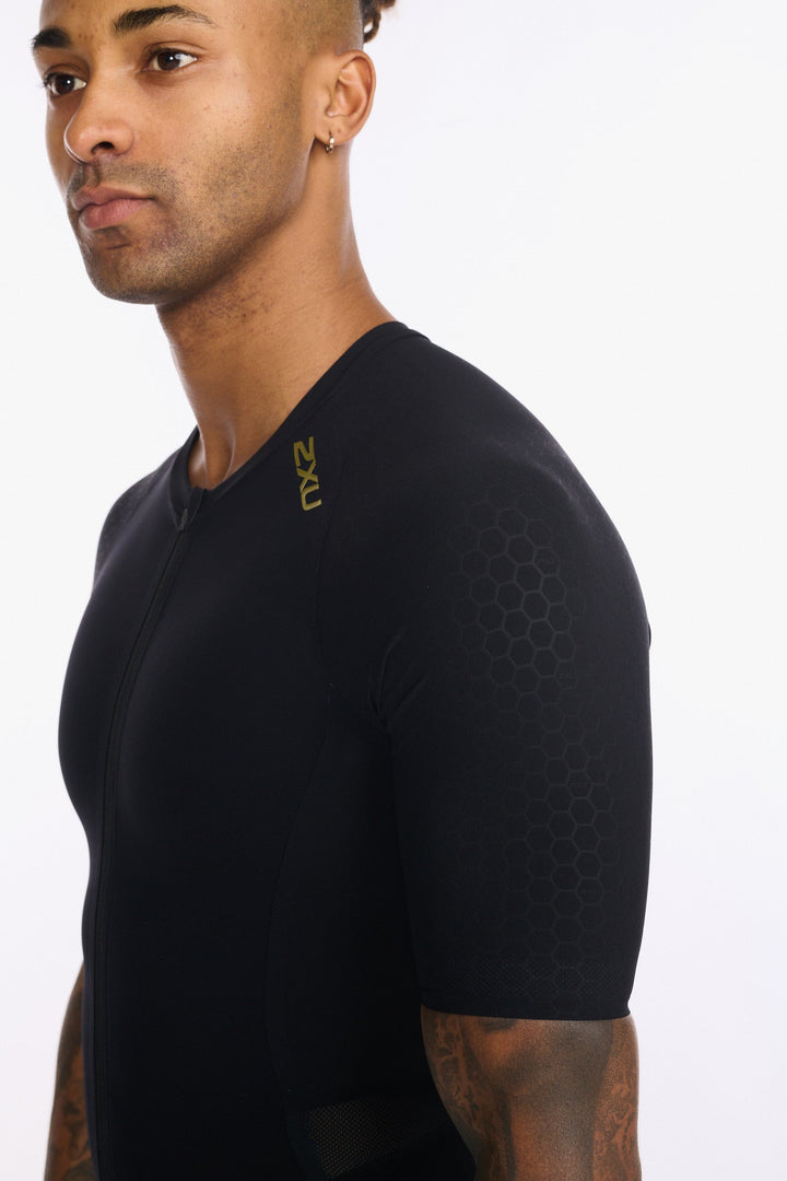 Pánská triatlonová kombinéza 2XU LIGHT SPEED TECH SLEEVED