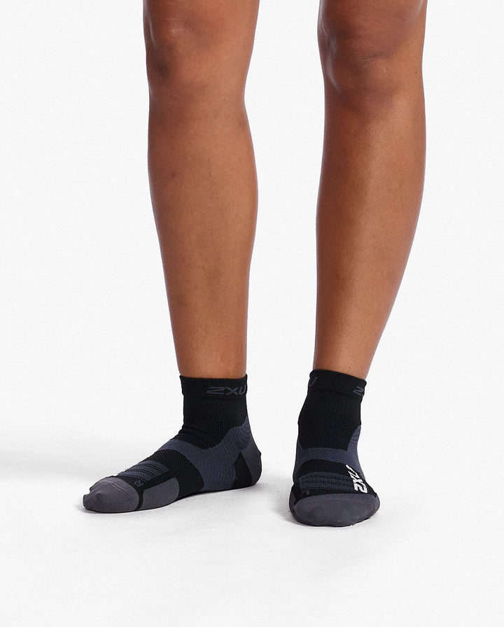 Kompresní ponožky 2XU VECTR ULTRALIGHT 1/4 CREW